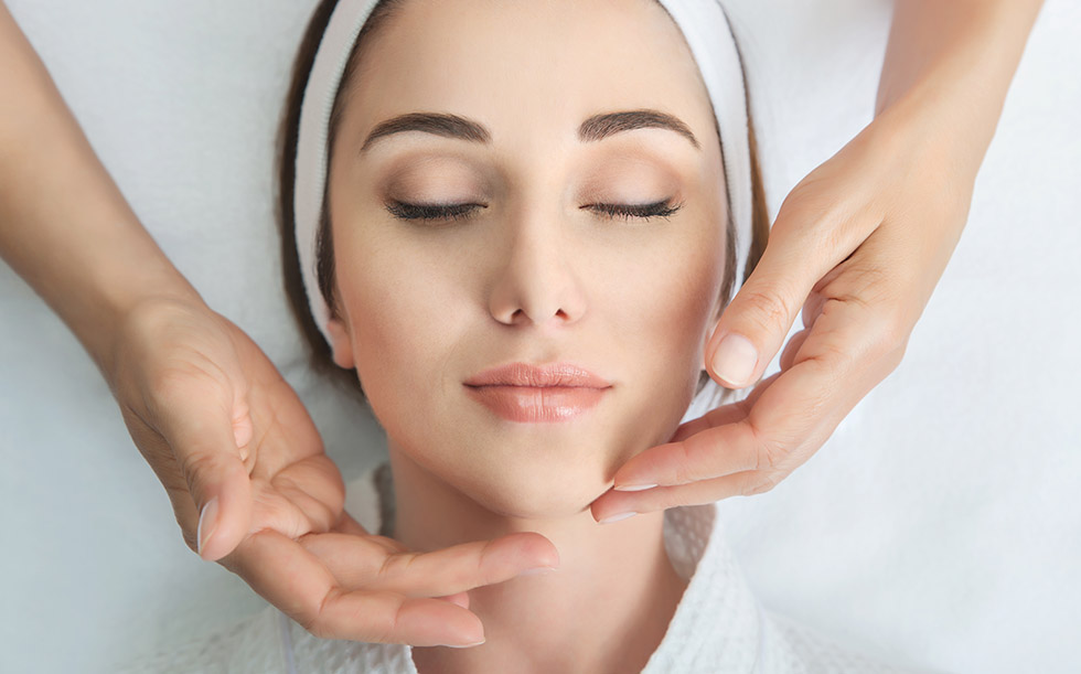 Quench Your Skin’s Thirst with a Salt Facial at The Laser Lounge Spa Naples